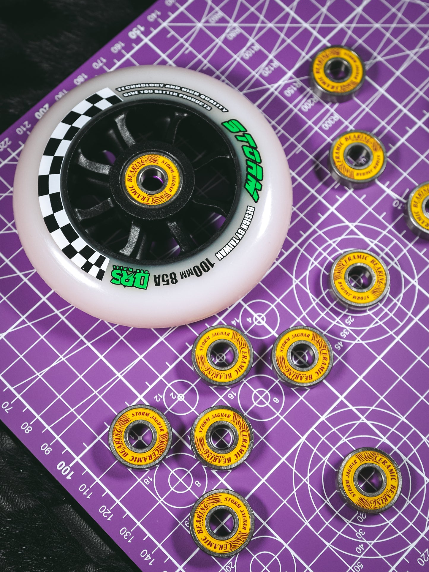 STORM JAGUAR Bearings