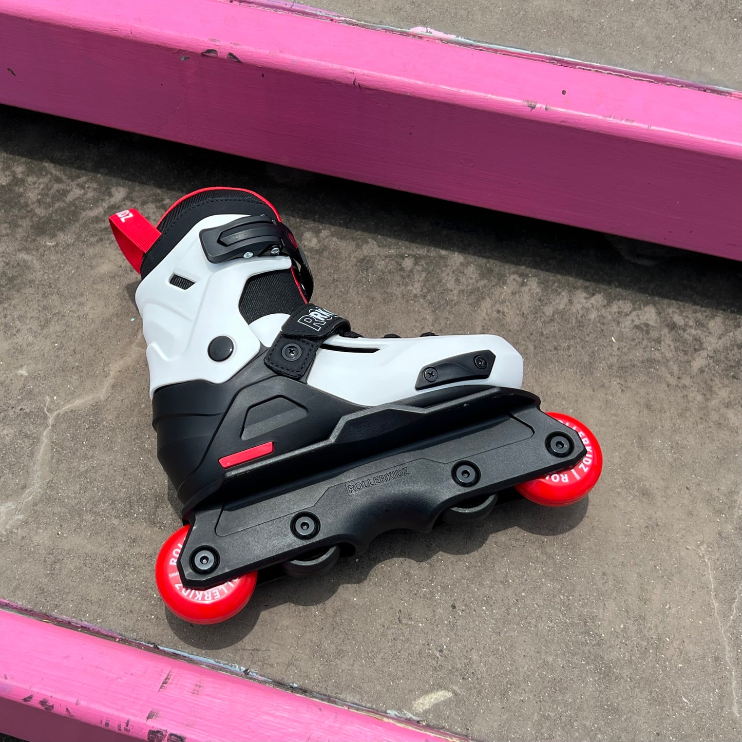 ROLLERKIDZ RK C1  Aggressive Inline Skates
