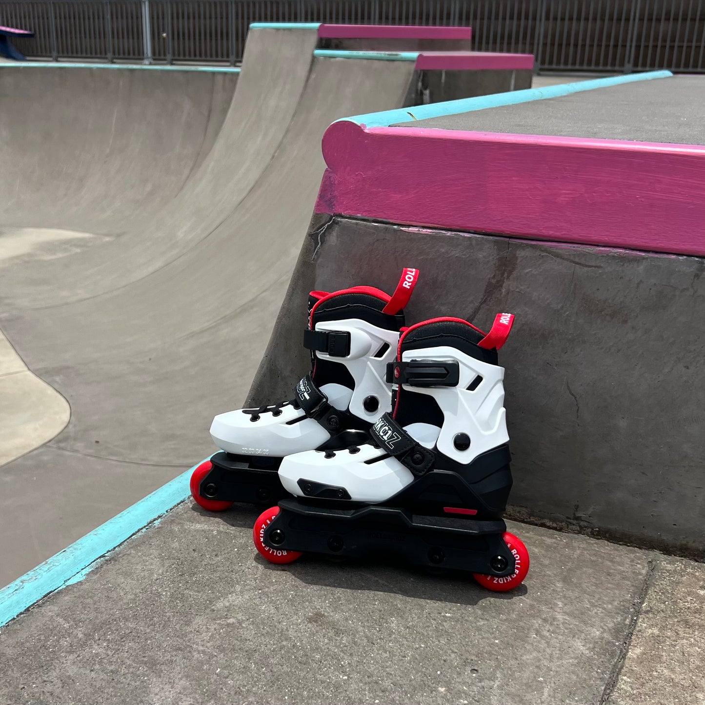 ROLLERKIDZ RK C1  Aggressive Inline Skates