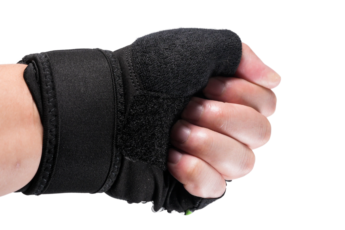 Skating Start Half-Finger Speed Skating Gloves | Anti-Slip Protective Gloves with Wrist Support for Kids & Adults